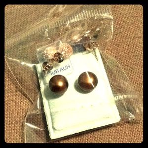 BRAND NEW/STILL IN PACKAGE earrings from Kholes